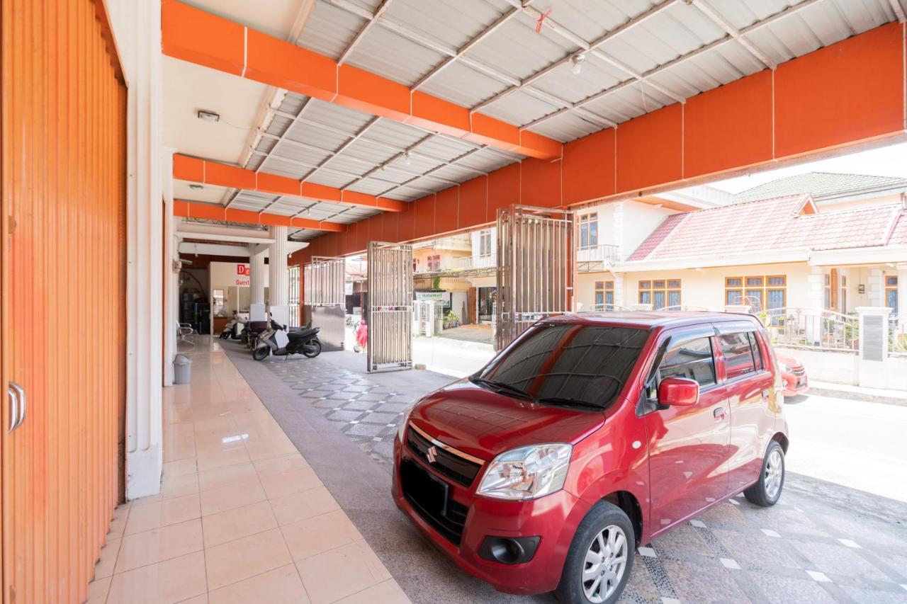 Reddoorz Syariah Near Pasar Aur Kuning Hotel Bukittinggi Exterior photo